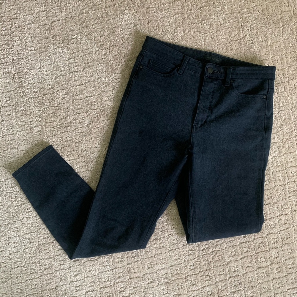 Uniqlo High Rise Ultra Stretch Black Jeans 29